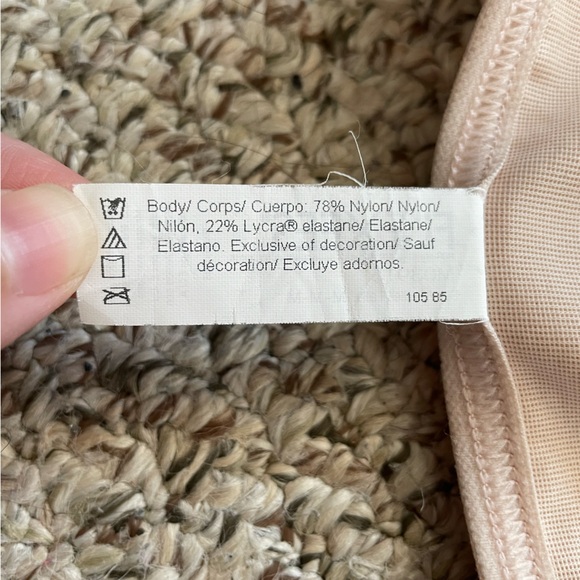 Flexxees by Maidenform Shapewear Medium Bra Line to Mid Thigh Biketard - Picture 7 of 7